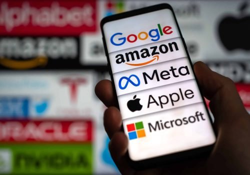 Big techs divulgaram balanço financeiro nesta semana. - Imagem: gguy/Shutterstock